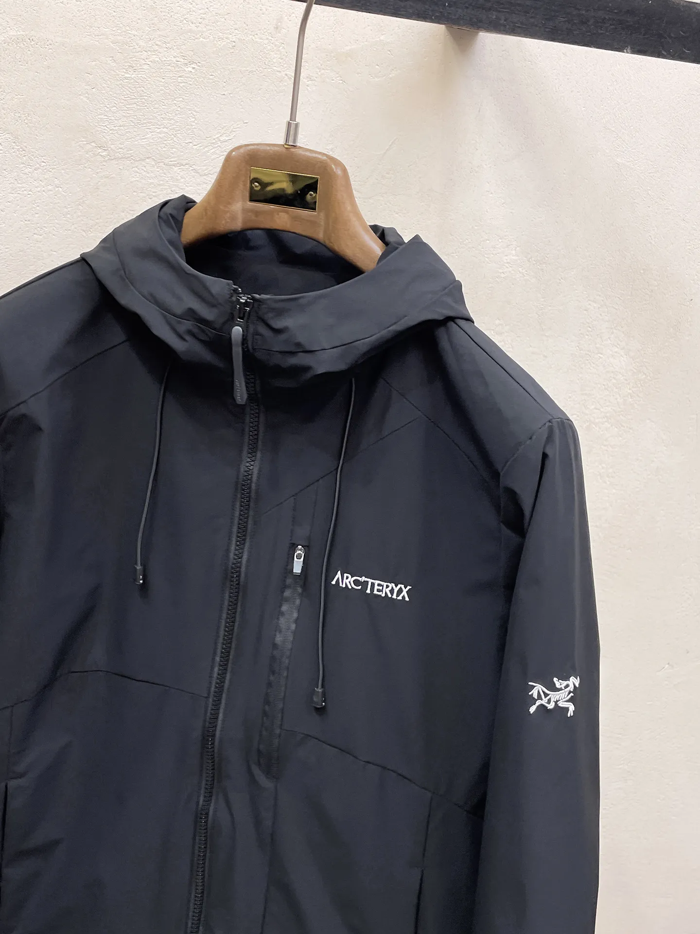 Same Style， ， 2026 New Arrival ，Original Premium Breathable ， ， ， Quality。 ， Sizes：M～3XL